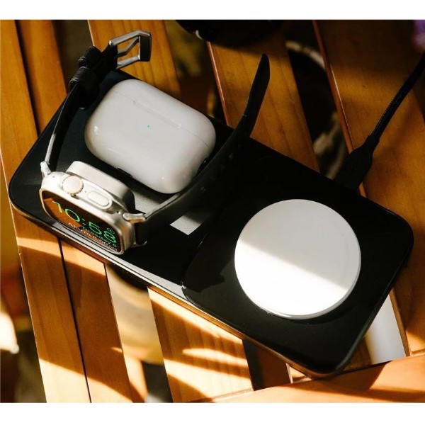 Фото - Беспроводное зарядное устройство Nomad Base One Max Qi2 3-in-1 Charging Hub (3rd Gen) Carbide (NM01571885)