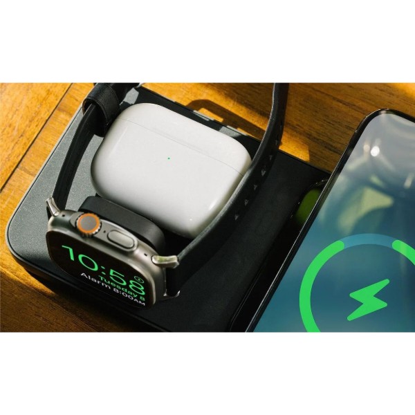 Фото - Беспроводное зарядное устройство Nomad Base One Max Qi2 3-in-1 Charging Hub (3rd Gen) Carbide (NM01571885)