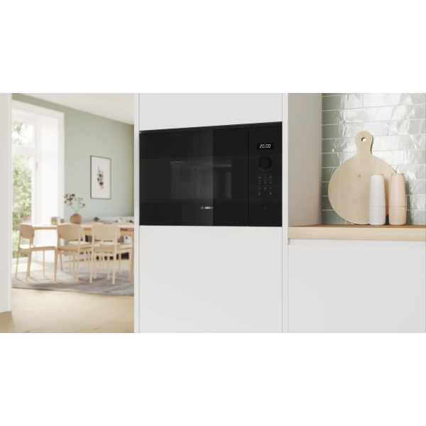 Фото - Комплект техніки Bosch Духова шафа + Мікрохвильова піч вбудована Bosch HUA736EA0T + BFL524MB2