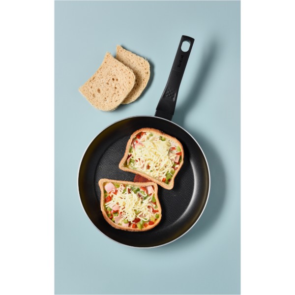 Фото - Сковорода універсальна Tefal B5550553 EXTRA COOK&CLEAN 26 см