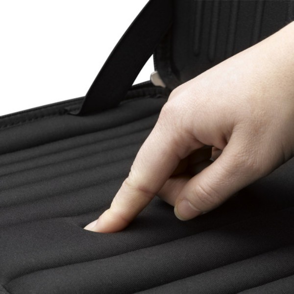 Фото - Сумка для ноутбуку Case Logic Attache 16'' QNS-116 Black