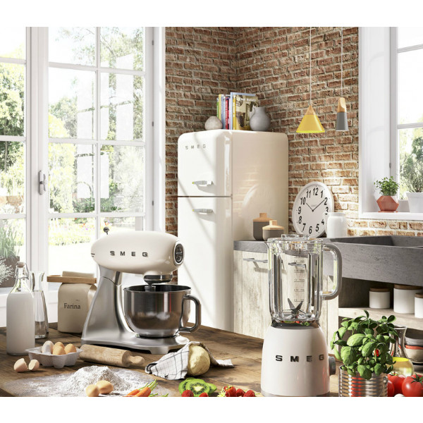 Фото - Блендер стационарный Smeg BLF01CREU (кремовий)