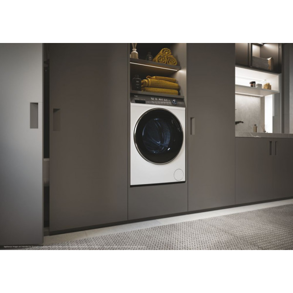 Фото - Стиральная машина Haier HW120-B14979U1