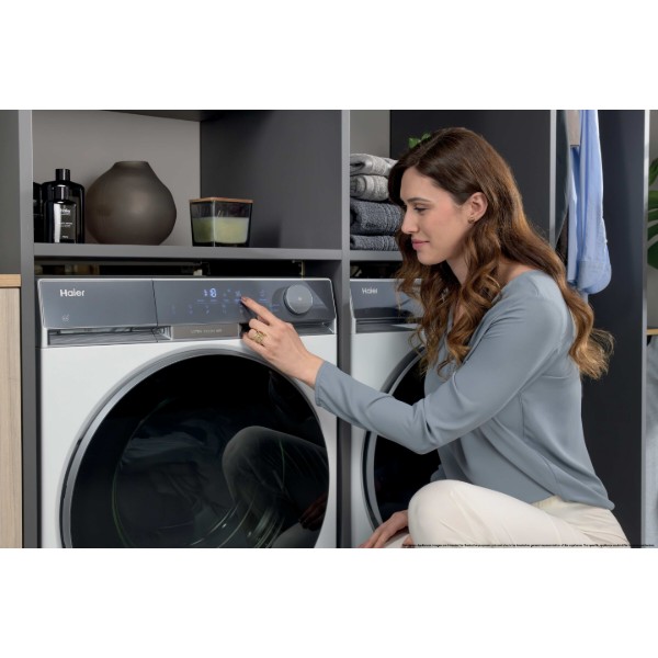 Фото - Стиральная машина Haier HW90-B14387TU1-S