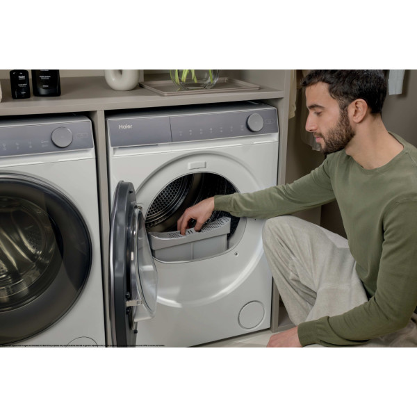Фото - Сушильна машина Haier HD80-C367U1-S