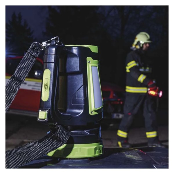 Фото - Фонарь аккумуляторный EMOS P2316 850 Lm, 8000 mAh, ручн.пластик.