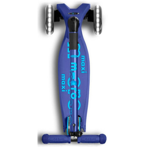 Фото - Триколісний самокат Micro "Maxi Deluxe LED" - ТЕМНО-СИНІЙ (складний, до 50 кг, триколісний, світло)