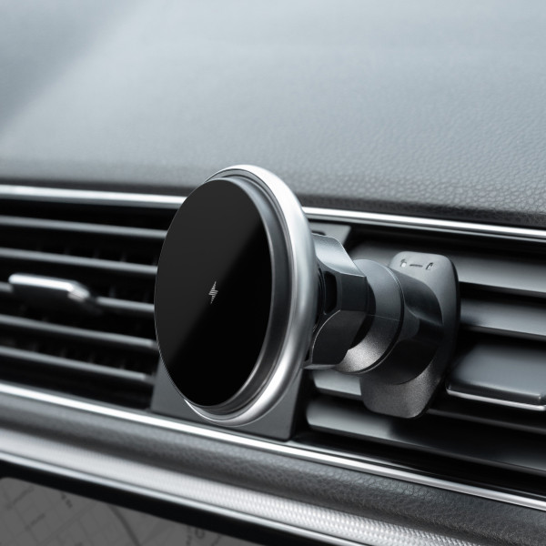 Фото - Автодержатель с беспроводной зарядкой Proove Magic Circle 15W