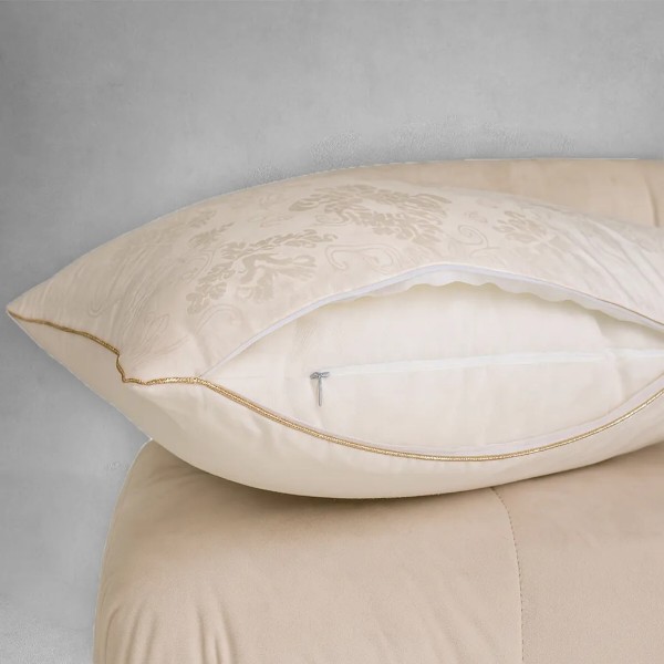 Фото - Подушка стандартная MirSon №15-31 Ferrero EcoSilk Vanilla 60х60 см (2200011165356)