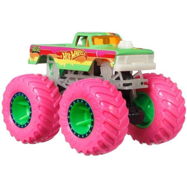 Фото - Уценка - Базовая машинка Hot Wheels Машинка-внедорожник 1:64 серии "Светящиеся в темноте" "Monster Trucks" (в ас.) (HCB50)