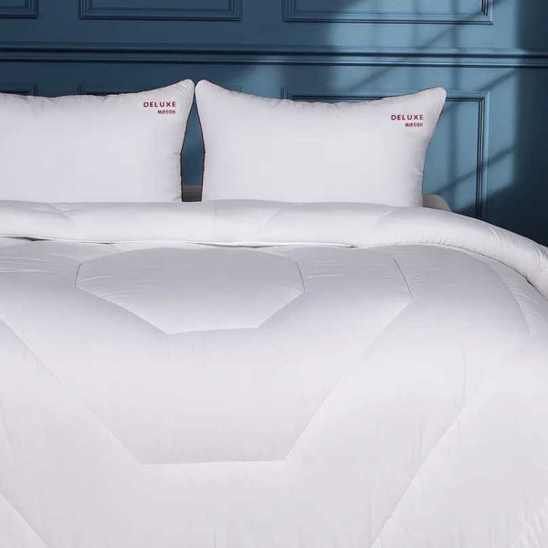 Фото - Одеяло зимнее полуторное MirSon Silk Tussan Deluxe 0509 140х205 см (2200000038197)