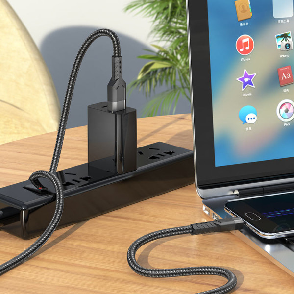Фото - Кабель синхронізації даних HOCO U110 USB to Micro 2.4A, 1.2m Black (6931474770585)