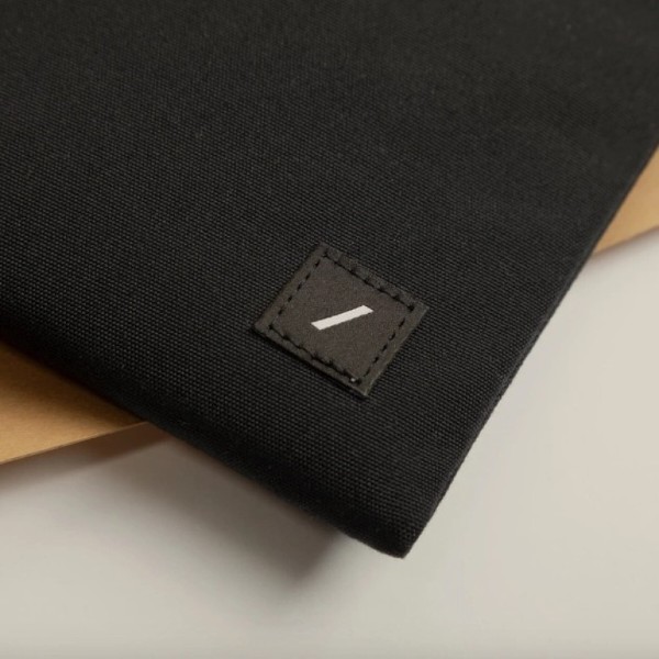 Фото - Чохол для ноутбука Native Union W.F.A Stow Lite 16" Sleeve Case Black for MacBook Pro 16" (STOW-LT-MBS-BLK-16)