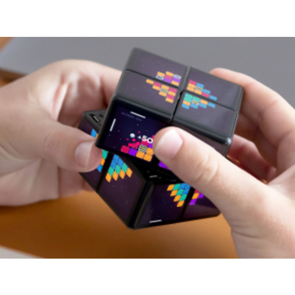 Фото - Игровая приставка портативная Rubik's WOWCube (Ф32998)