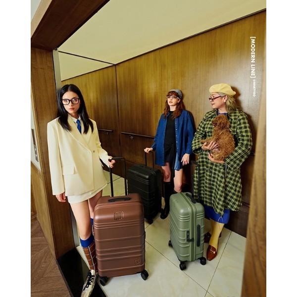 Фото - Чемодан NINETYGO Modern Luggage 28" Green (6941413244589)