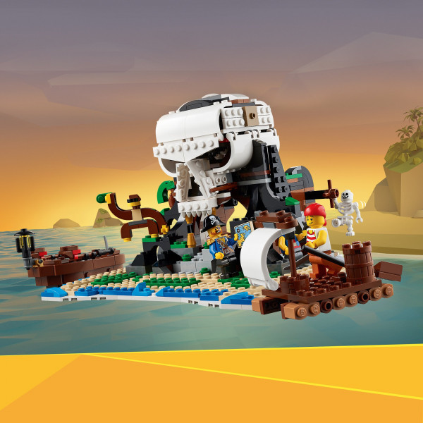 Фото - Конструктор LEGO Creator 3 v 1 Пиратский корабль (31109)