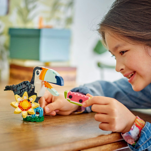 Фото - Конструктор LEGO Creator Дикі тварини: тропічний тукан (31173)