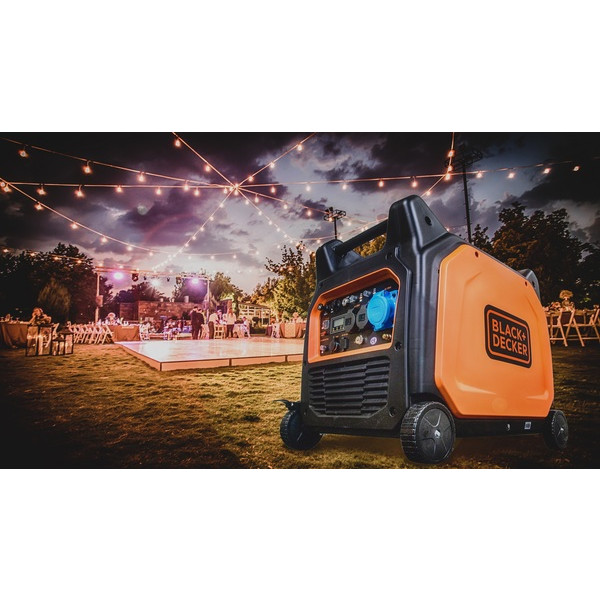 Фото - Генератор інверторний Black&Decker BXGNi6500E