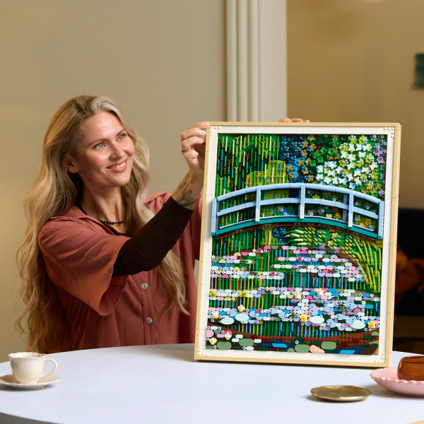 Фото - Конструктор LEGO ART «Мост над прудом с кувшинками» Клода Моне (31220)