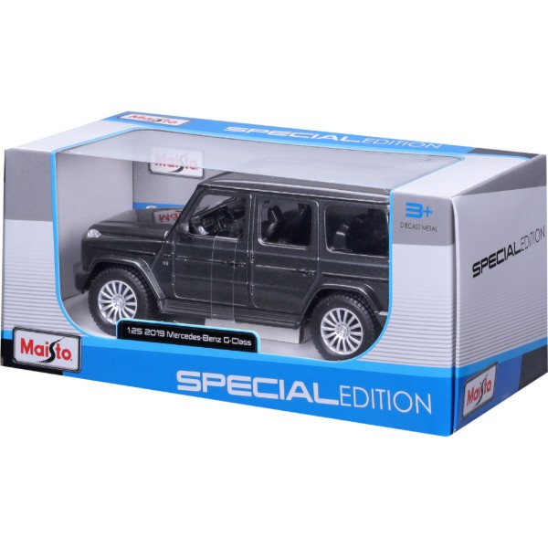 Фото - Колекційна машинка 1:24 Maisto 2019 Mercedez Benz G-Class AMG SUV (31531 dark grey)