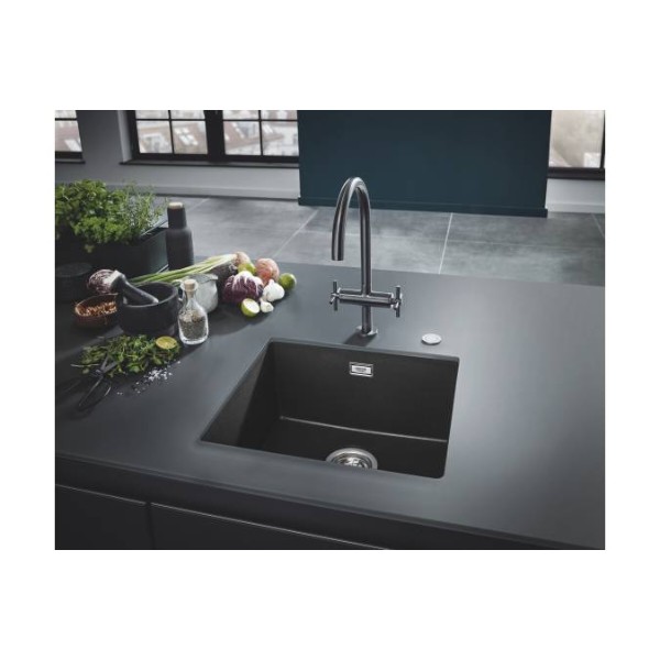 Фото - Мойка кухонная Grohe K700U 50-C 45.7/40.6 Черный Гранит (31653AP0)