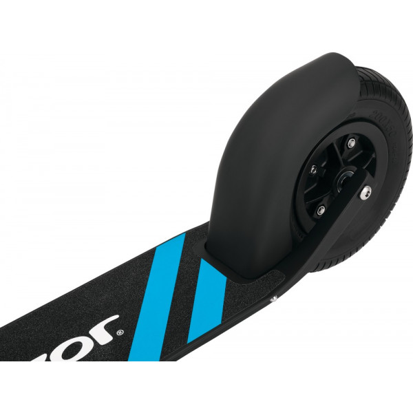 Фото - Двоколісний самокат Razor A5 Air Black (318009)