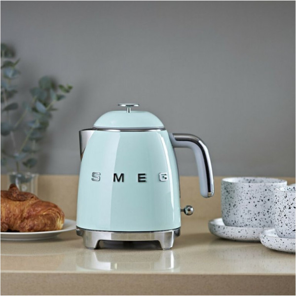 Фото - Электрический чайник Smeg KLF05PGEU