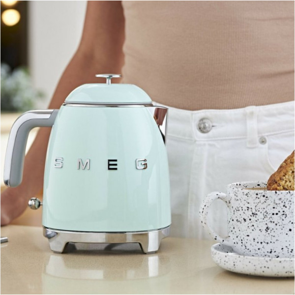 Фото - Электрический чайник Smeg KLF05PGEU