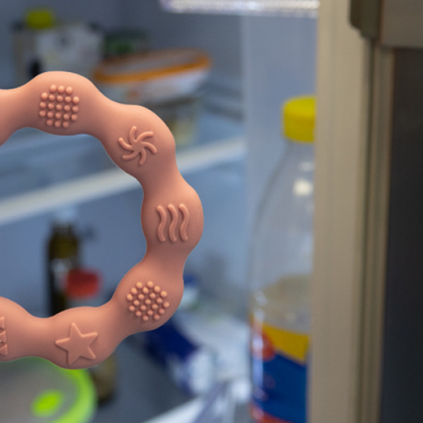 Фото - Прорезыватель BabyOno Кольцо розовое (825/02)