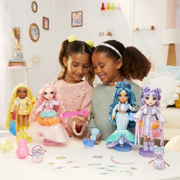 Фото - Кукольный набор Rainbow High Winter Wonderland - САННИ (с аксессуарами) (120858)