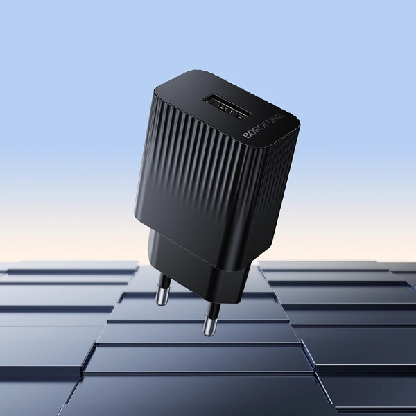 Фото - Сетевое зарядное устройство BOROFONE BAS71A Source single-port charger Black (6941991122552)