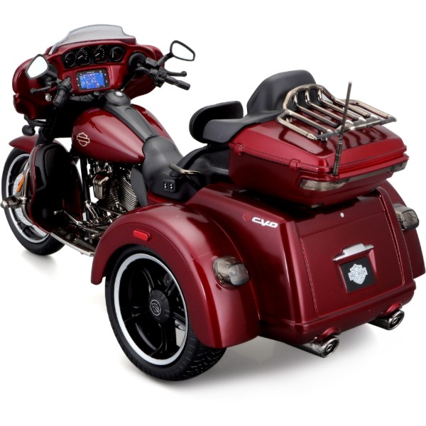 Фото - Коллекционный легковой транспорт Maisto Мотоцикл Harley-Davidson Motorcycles 2021 CVO Tri Glide, 1:12 (32337 met. red)
