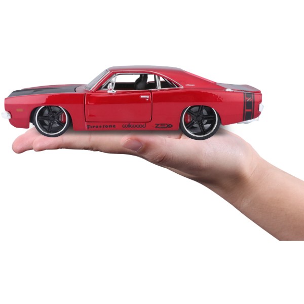 Фото - Коллекционная машинка 1:24 Maisto 1969 Dodge Charger R/T (32537 met. red)