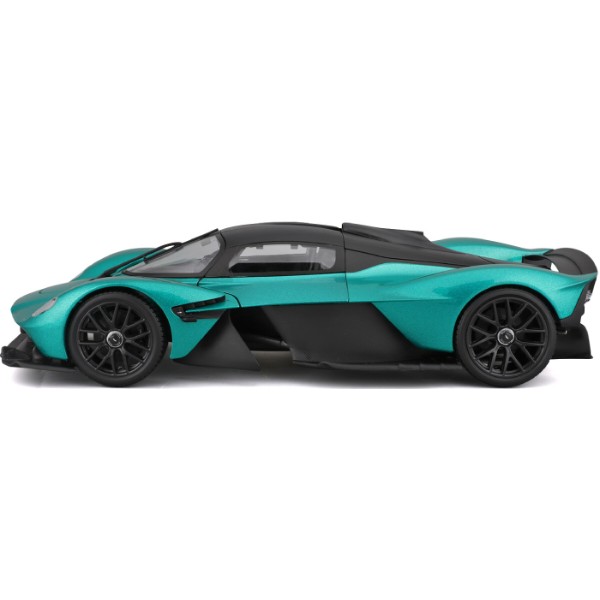 Фото - Колекційна машинка 1:18 Maisto Aston Martin Valkyrie (31465 Green)