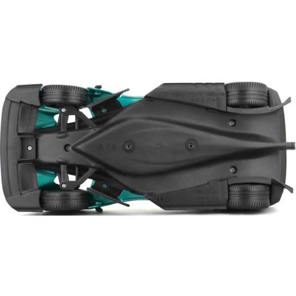 Фото - Колекційна машинка 1:18 Maisto Aston Martin Valkyrie (31465 Green)