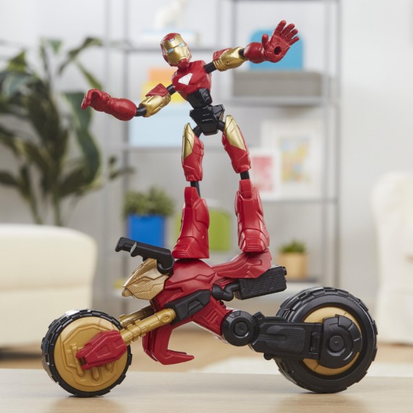 Фото - Коллекционная фигурка Hasbro Мстители: Фигурка Железной, с аксессуаром, серия Бенди (F0244)