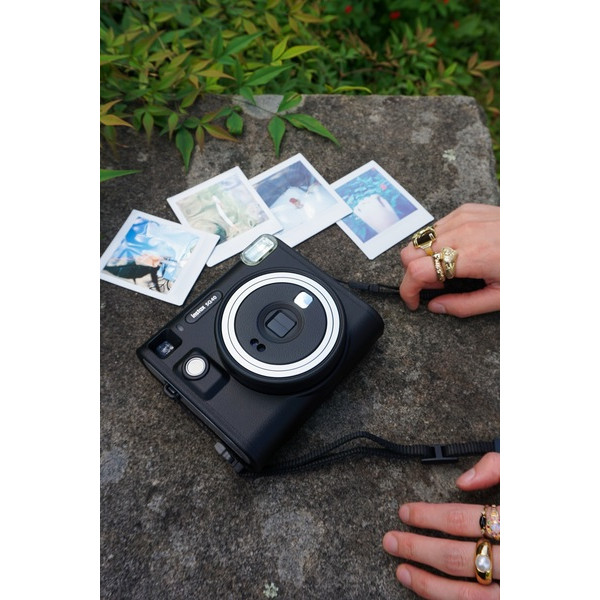 Фото - Фотокамера миттєвого друку Fujifilm INSTAX SQUARE SQ40 Black (16802802)