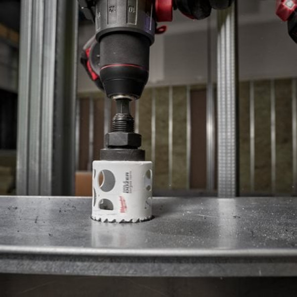 Фото - Коронка по металу Milwaukee Bi-Metal Carbide 32 мм (49560710)