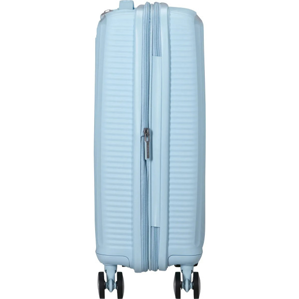 Фото - Валіза American Tourister Soundbox 67 см пастельно-блакитний (32G*22002)