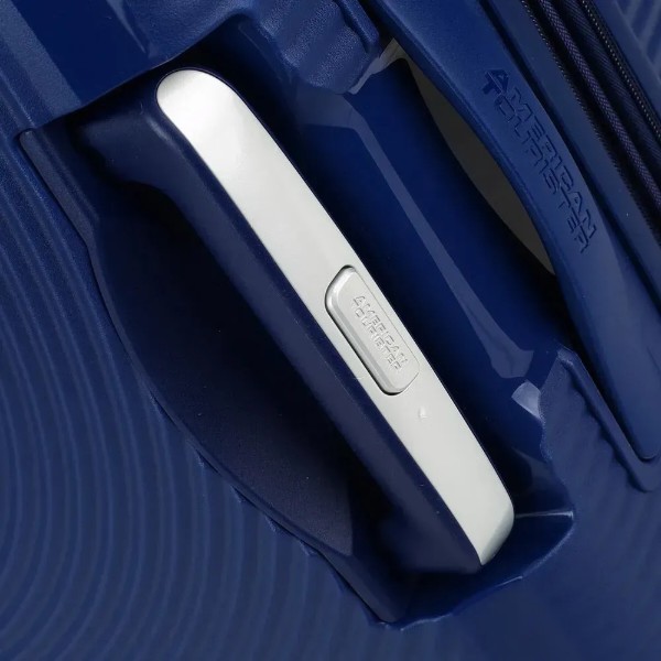 Фото - Чемодан American Tourister Soundbox 77 см темно-синий (32G*41003)
