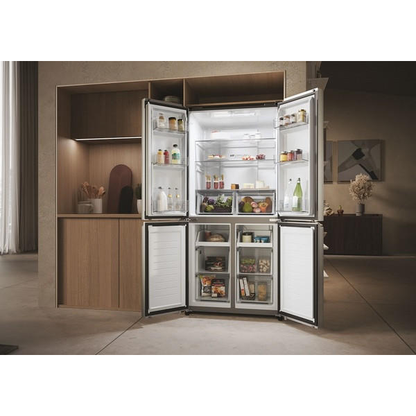 Фото - Холодильник Haier HCR3818ENMM