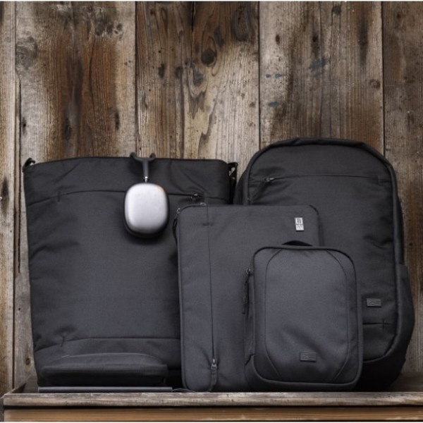 Фото - Сумка для ноутбуку Case Logic Invigo Eco Sleeve 13" INVIS-113 Black (3205099)