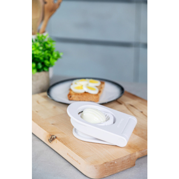 Фото - Яйцерезка KitchenAid Universal 15 см (KQG135OHWHE)