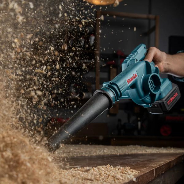 Фото - Повітродувка акумуляторна Ronix 20В (8611)