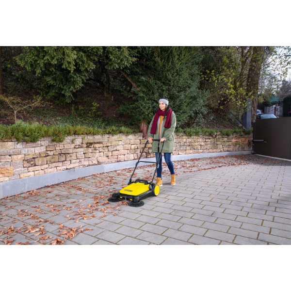 Фото - Подметальная машина Karcher S 4 Twin (1.766-365.0)