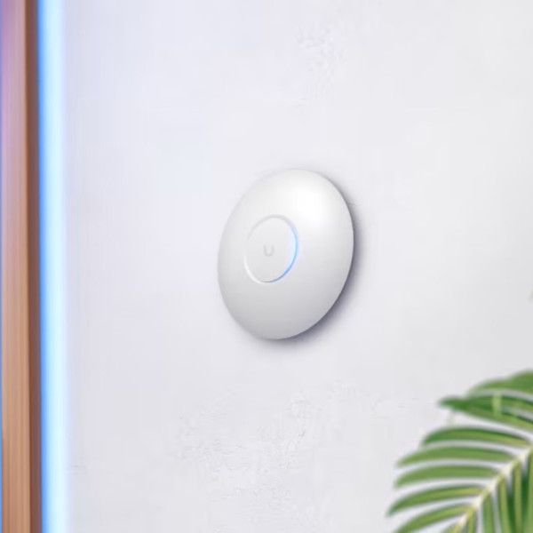 Фото - Точка доступу Ubiquiti U7-Lite