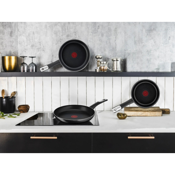 Фото - Сковорода ВОК Tefal C3881942 Hard Titanium Essential 28 см