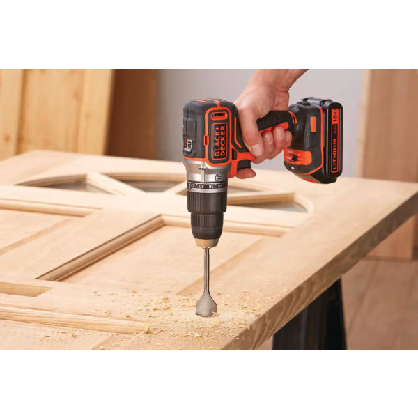 Фото - Дрель-шуруповерт Black&Decker BL188N