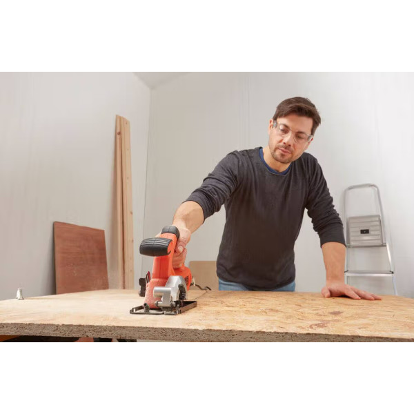 Фото - Пила дисковая Black&Decker BES510