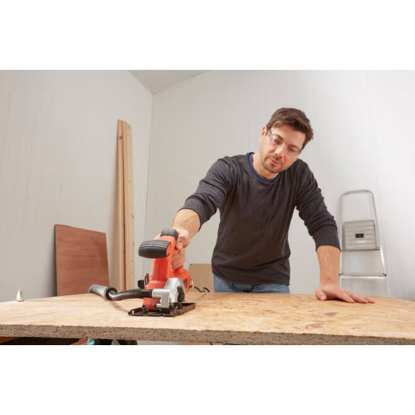 Фото - Пила дисковая Black&Decker BES510
